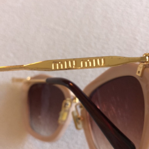 Miu Miu cat eye sunglasses - Picture 4 of 9